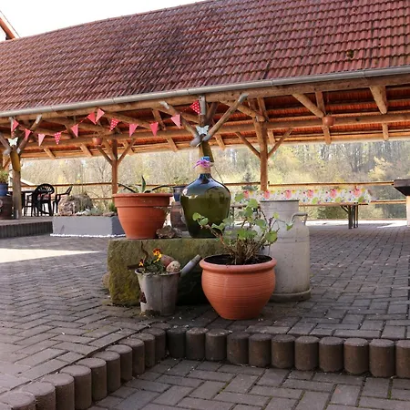 Gefildehof Goepel, Anita Goepel